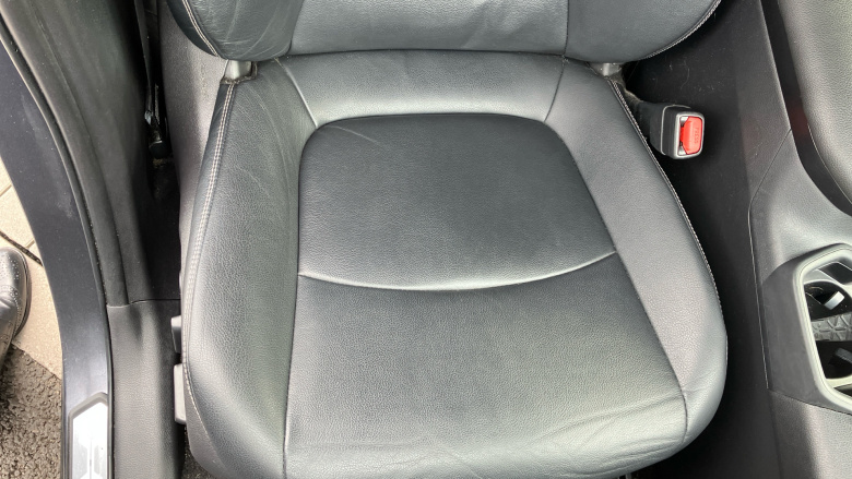 Toyota RAV4 2.5 VVT-i Hybrid Excel 5dr CVT 2WD Hybrid Estate